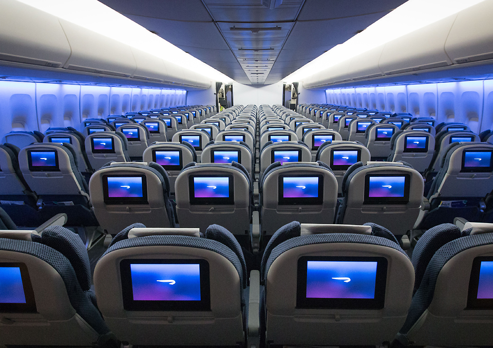 british airways boeing 747 interior