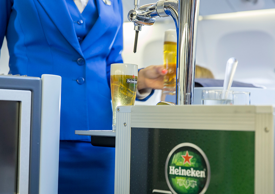 heineken beer on board klm business class