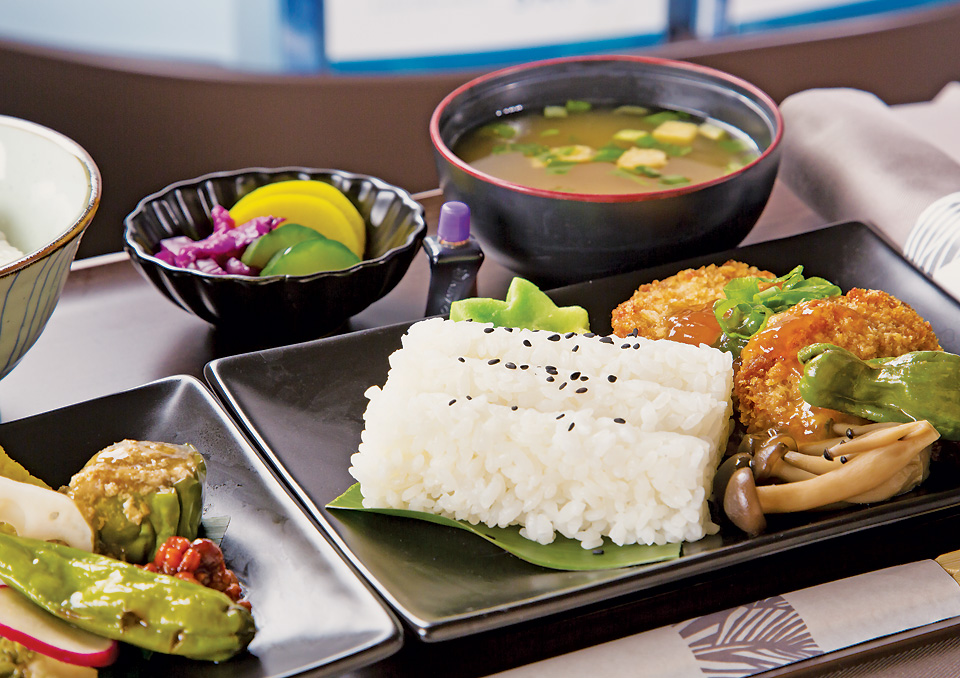 hawaiian airlines cuisine