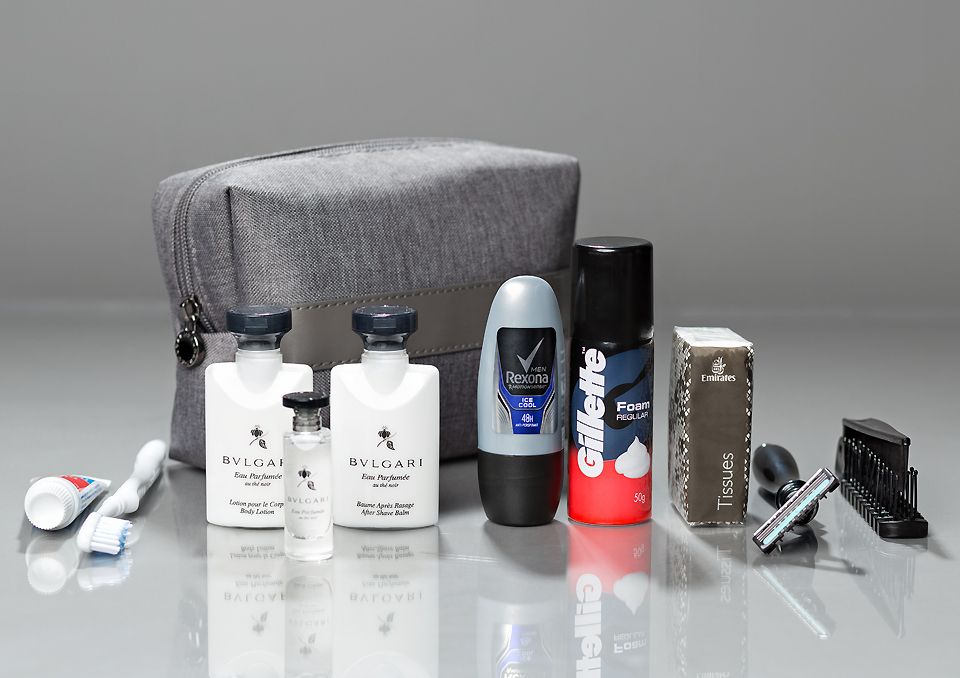 emirates-gents-first-class-bulgari-amenity-kits