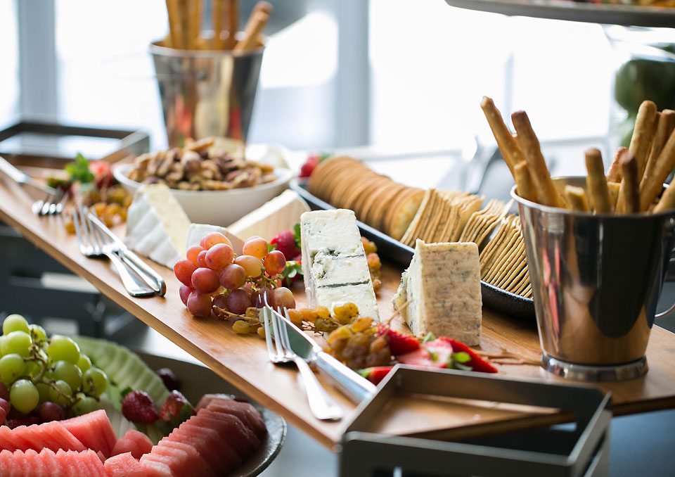 Novotel-Sydney-Darling-Harbour---InBalance-meetinfood