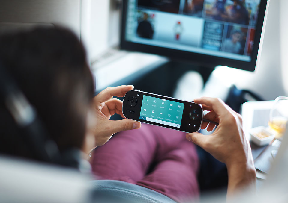 A350-Business-Class-entertainment