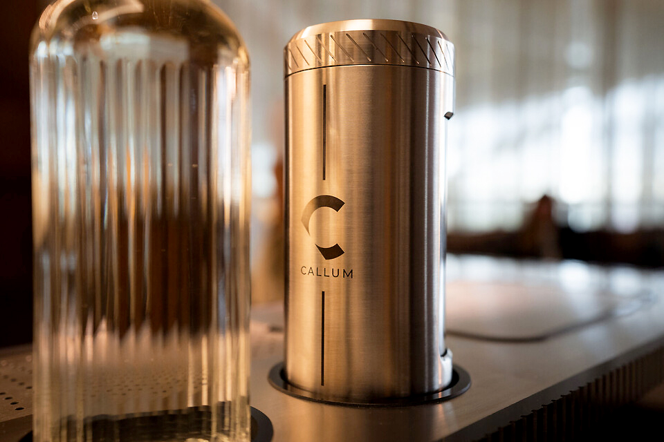 The turbine martini shaker at Concorde lounge.